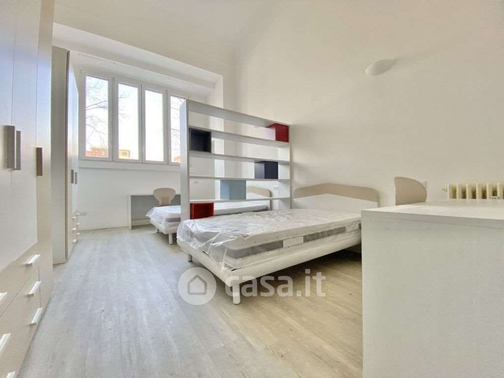 Appartamento in Affitto in Via Giovanni Segantini 73 a Milano