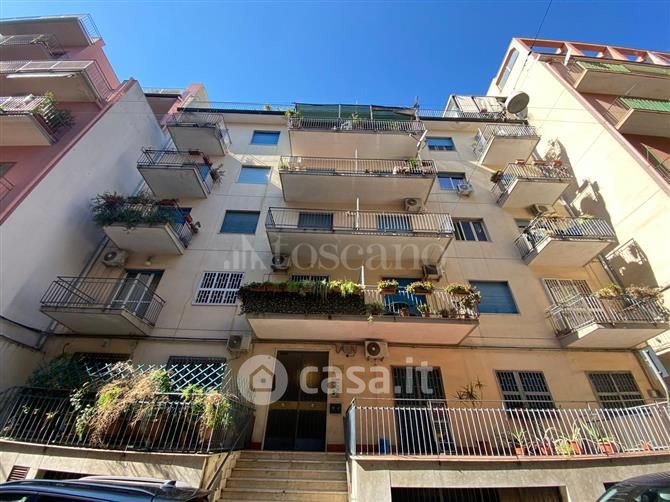 Appartamento in Vendita in Piazza Giovanni Bovio a Catania