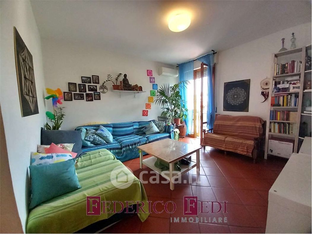Appartamento in Vendita in Via Benvenuto Cellini a Prato
