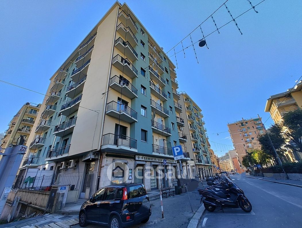 Appartamento in Vendita in PIACENZA 39 a Genova