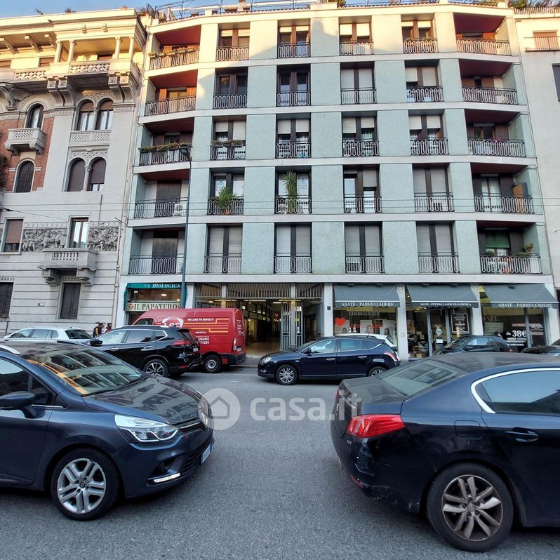 Appartamento in Affitto in Viale Andrea Doria 48 a Milano