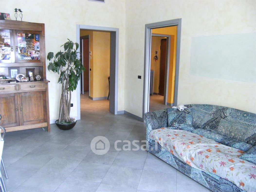 Appartamento in Vendita in Via Beverora a Piacenza