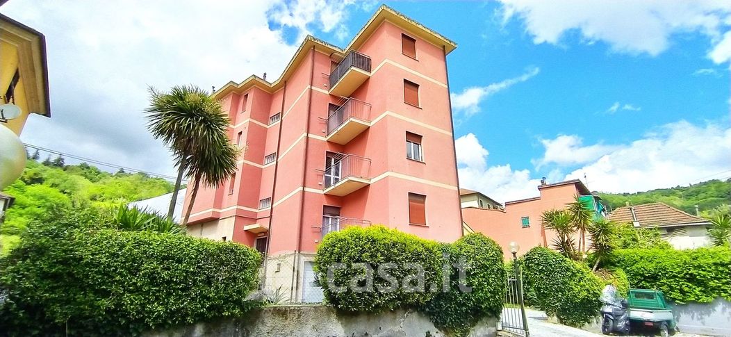 Appartamento in Vendita in Via Natale Gallino 41 a Genova