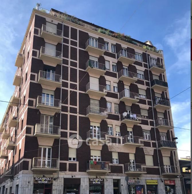 Appartamento in Vendita in Corso Giulio Cesare 63 a Torino