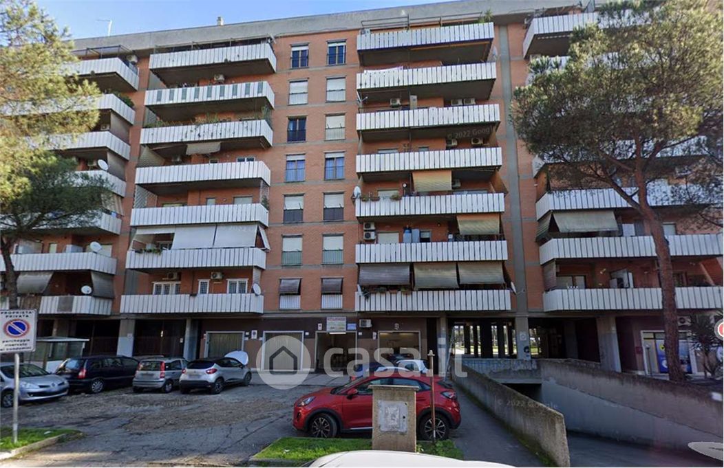 Appartamento in Vendita in Via Pietro Marchisio 147 a Roma