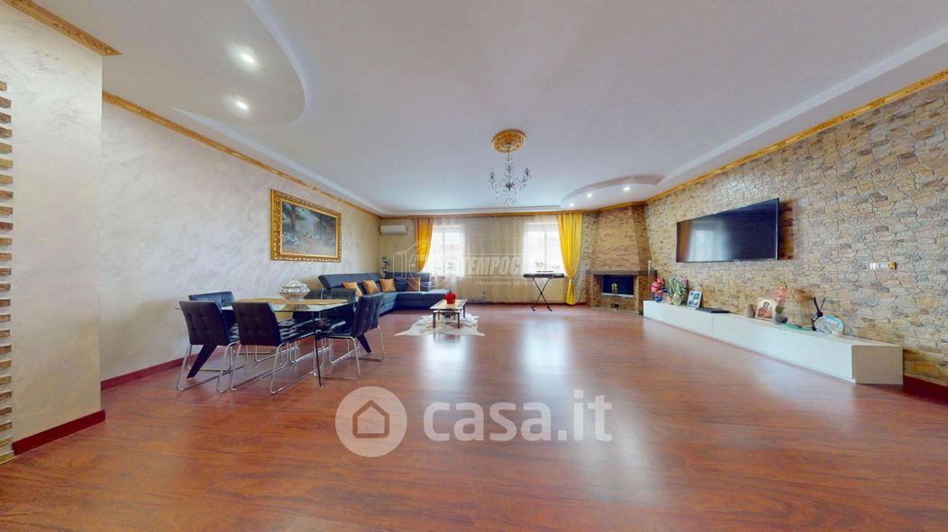 Appartamento in Vendita in Via Giovanni Poggio a Torino