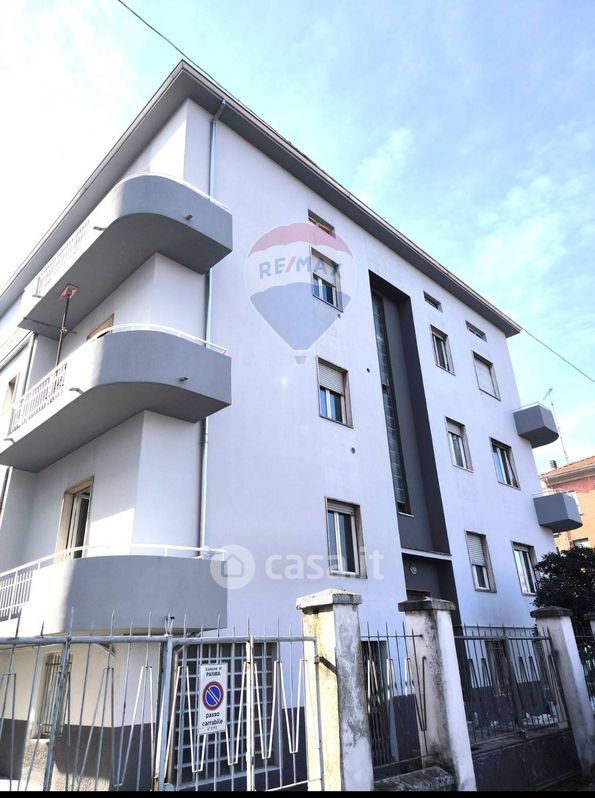 Appartamento in Vendita in Via Genova 11 a Parma