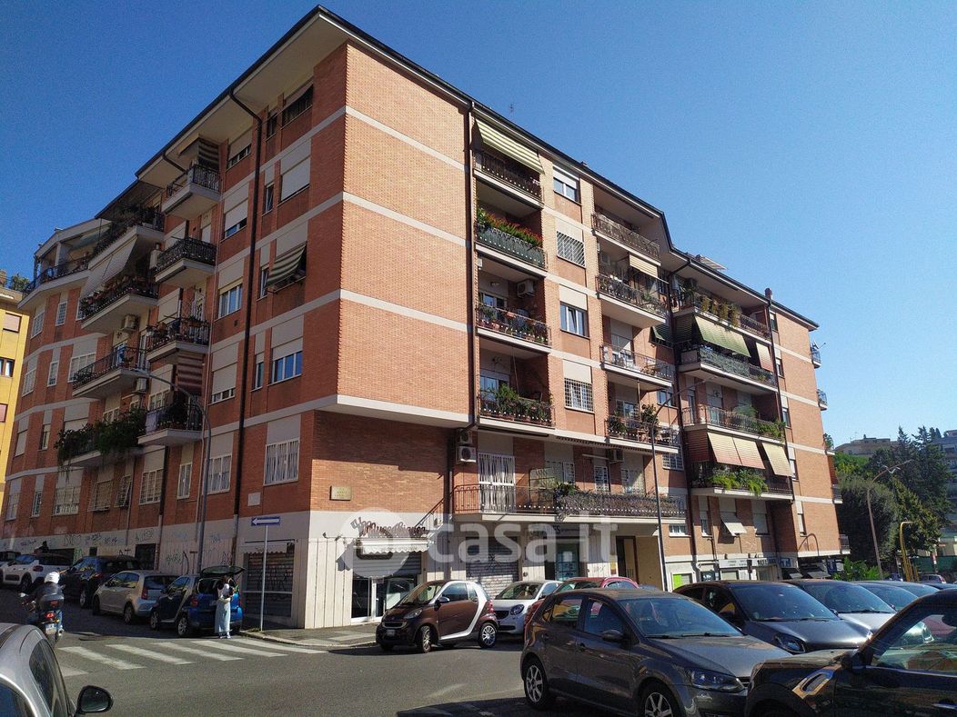 Appartamento in Affitto in Via Adolfo Gandiglio 127 a Roma