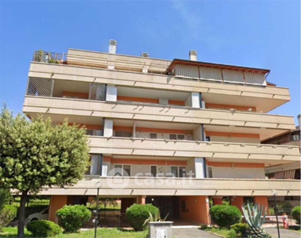 Appartamento in Vendita in Via Arturo Danusso 13 a Roma