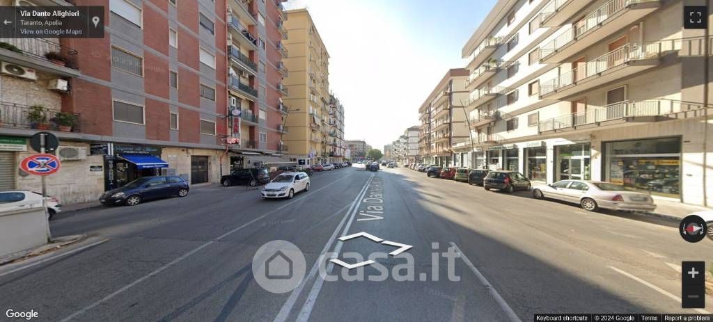 Appartamento in Vendita in Piazzale Bestat 8 a Taranto