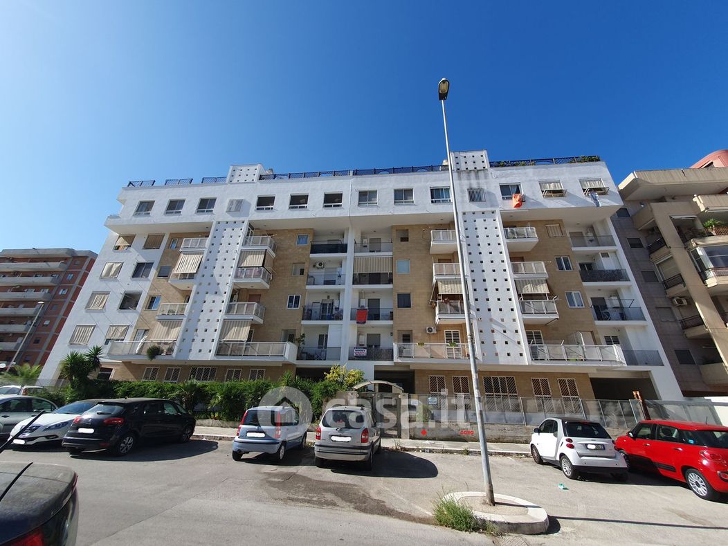 Appartamento in Vendita in Via Michele Troisi 45 a Bari