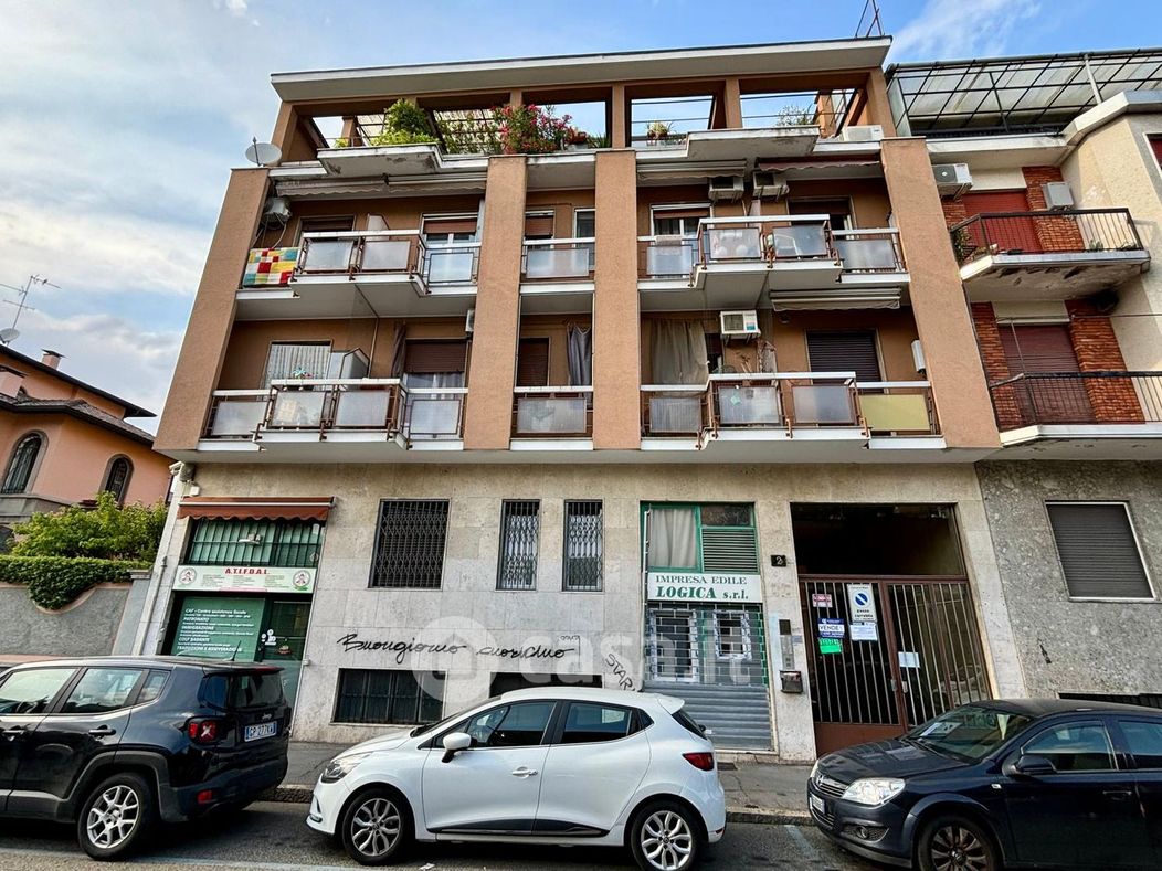 Appartamento in Vendita in Via Bolama 2 a Milano