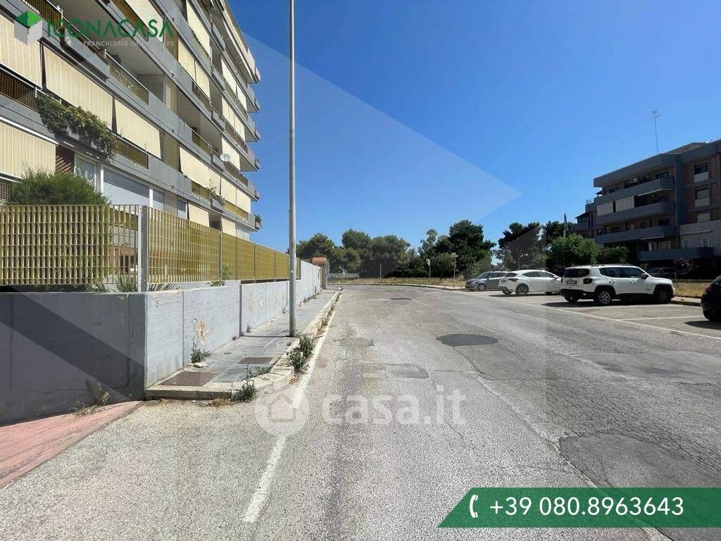 Garage/Posto auto in Vendita in Via Moisè Maldacea a Bari