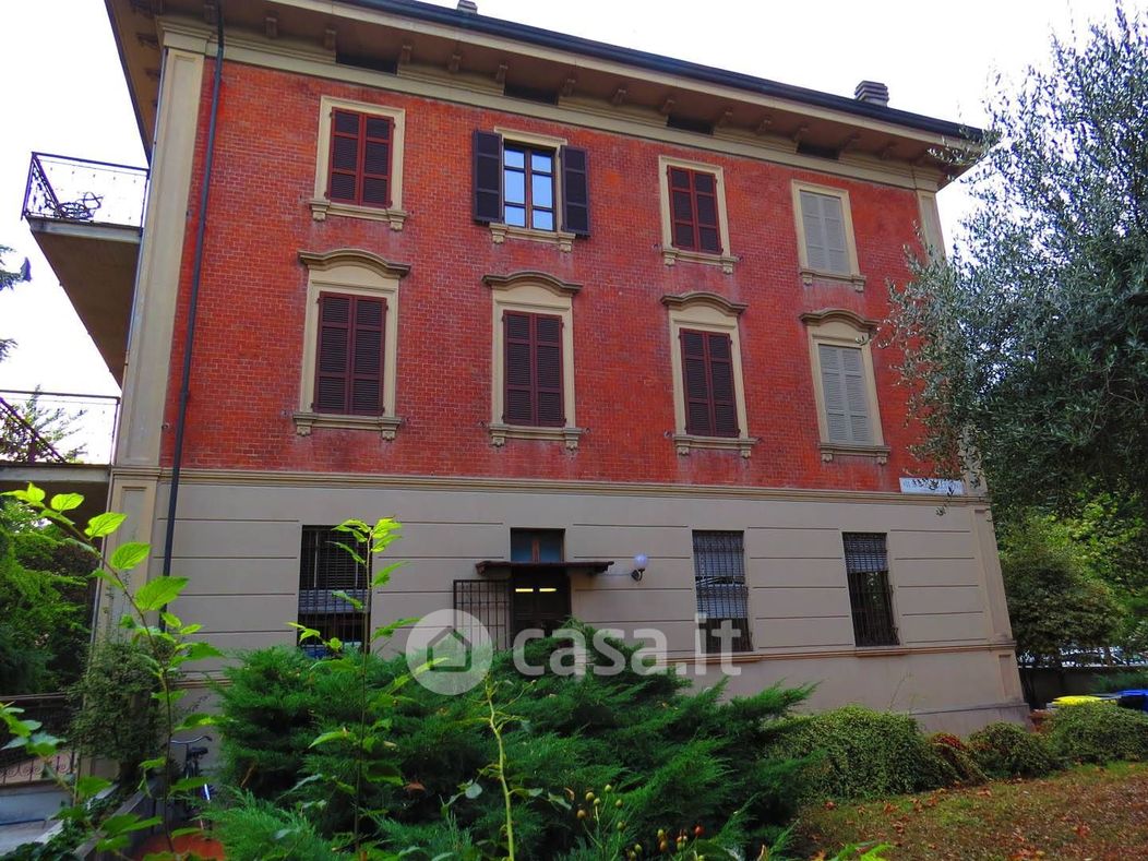 Appartamento in Vendita in Viale Raimondo Palmerio a Piacenza