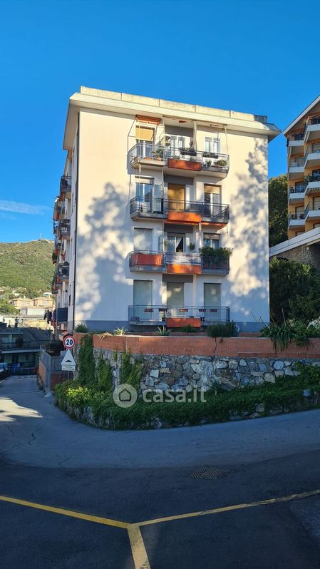 Appartamento in Vendita in Via Antonio Cianciullo 38 a Genova