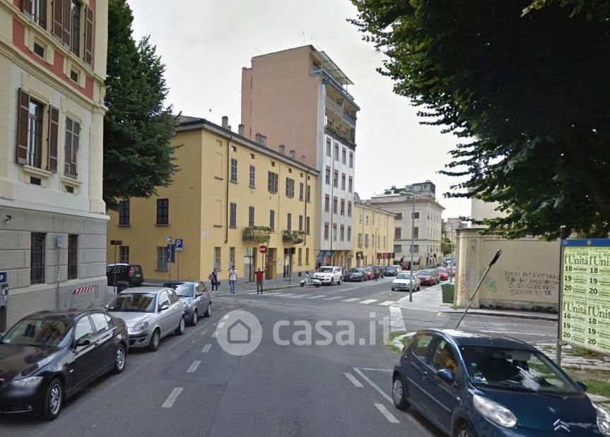 Appartamento in Vendita in Via Umberto Benassi 5 a Parma