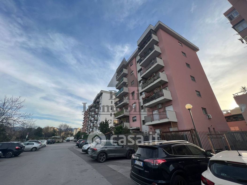 Appartamento in Vendita in Via Giulio Bonafede a Palermo