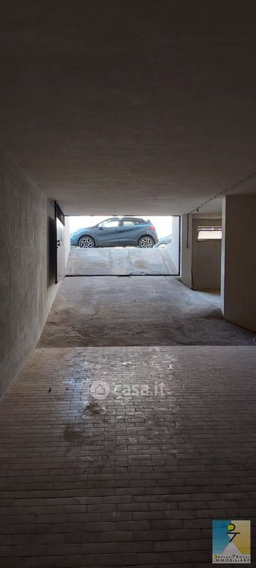 Garage/Posto auto in Vendita in Via Mascagni a San Michele Salentino