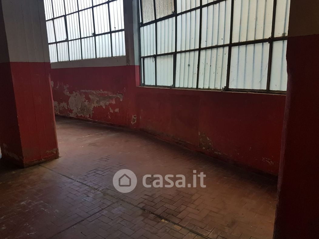 Garage/Posto auto in Vendita in Corso Sardegna a Genova