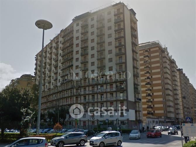 Appartamento in Affitto in Piazza Giovanni Paolo II a Palermo