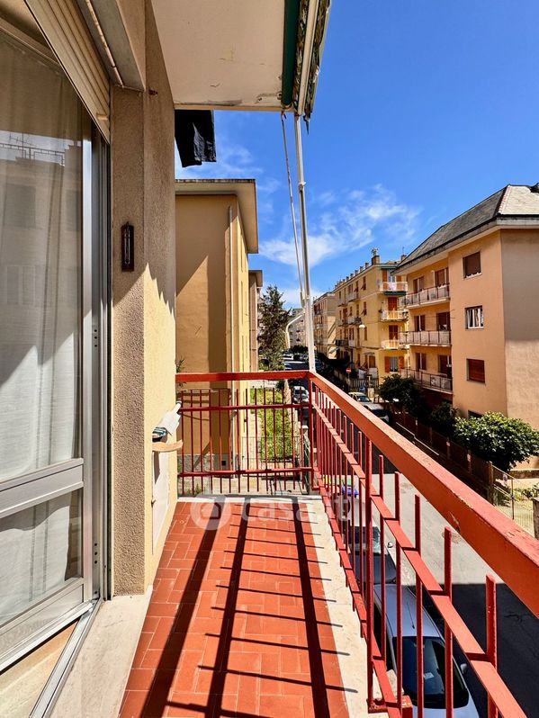 Appartamento in Vendita in Viale Villini Rollino 92 b a Genova