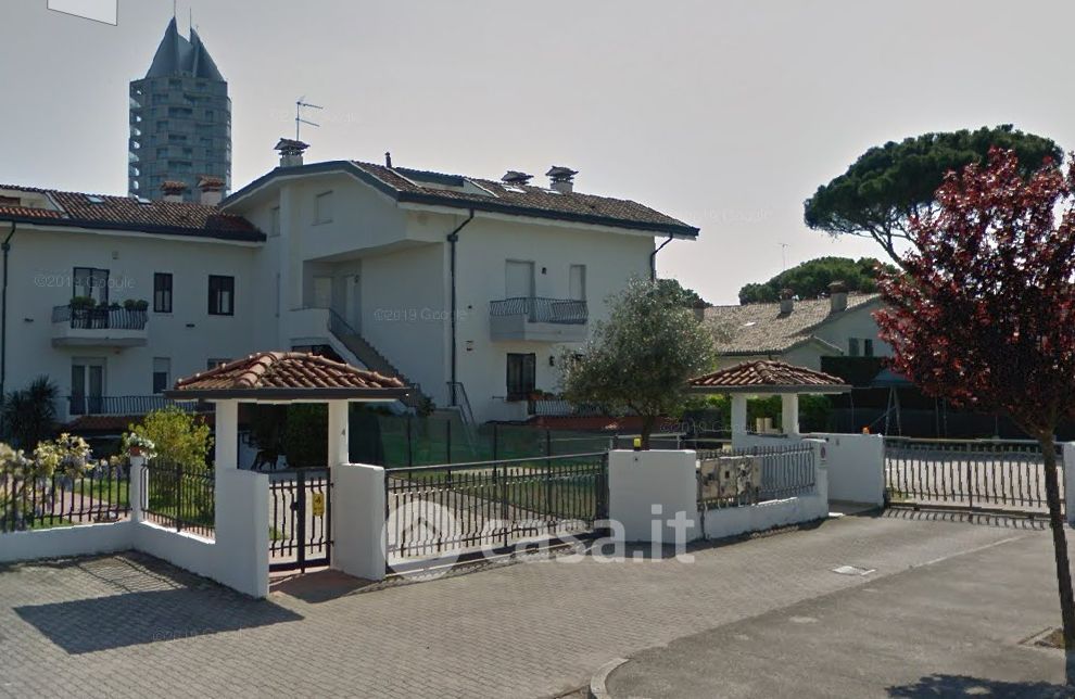Casa Bi/Trifamiliare in Vendita in Piazza Giuseppe Mazzini a Jesolo