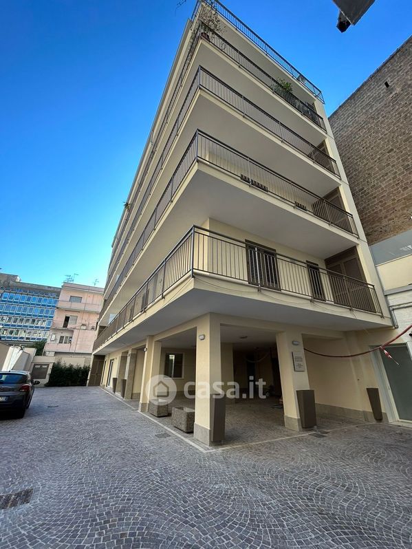 Appartamento in Vendita in Piazza matteotti a Caserta
