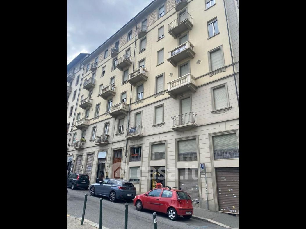 Appartamento in Vendita in Via Domenico Capellina 21 a Torino
