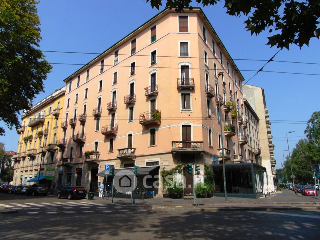 Appartamento in Vendita in Piazzale Susa 7 a Milano