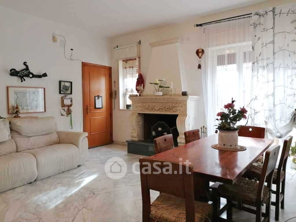 Appartamento in Vendita in Via Imola a San Giovanni la Punta