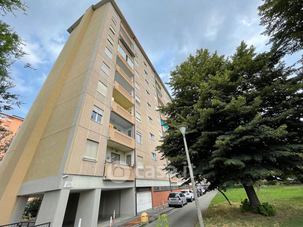 Appartamento in Vendita in Strada del Drosso 158 a Torino