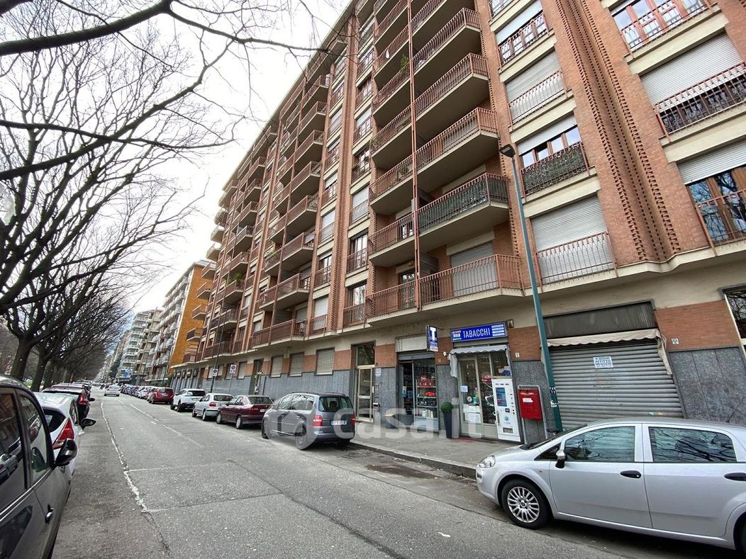 Appartamento in Vendita in Corso Bernardino Telesio a Torino