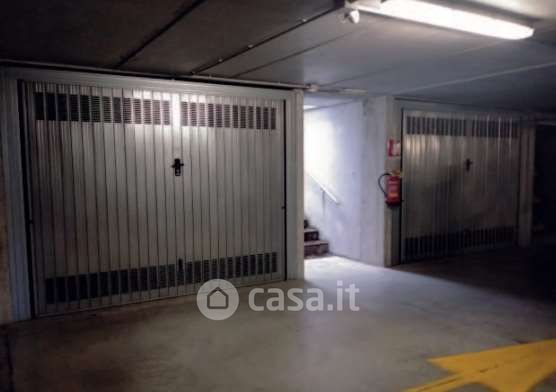Garage/Posto auto in Vendita in Via Michelangelo Buonarroti a Seriate