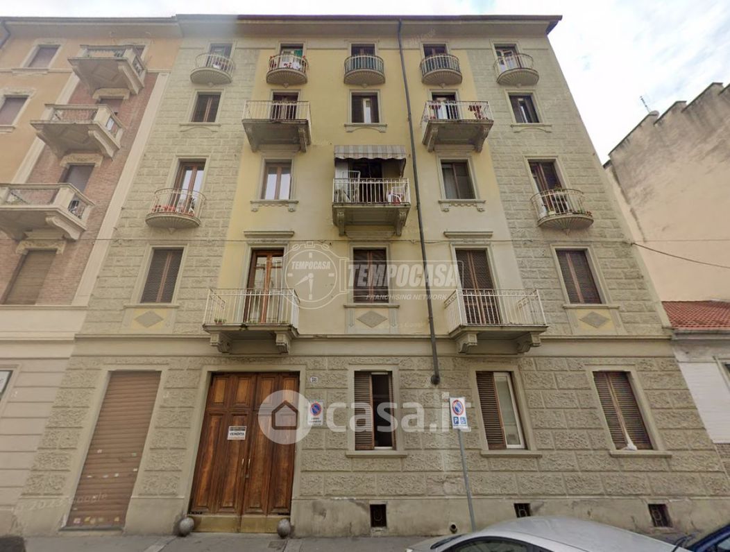 Appartamento in Vendita in Via Leinì 78 a Torino