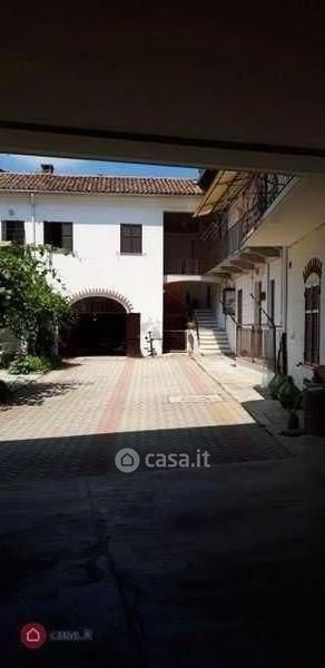 Casa Bi/Trifamiliare in Vendita in Frazione Sessant a Asti