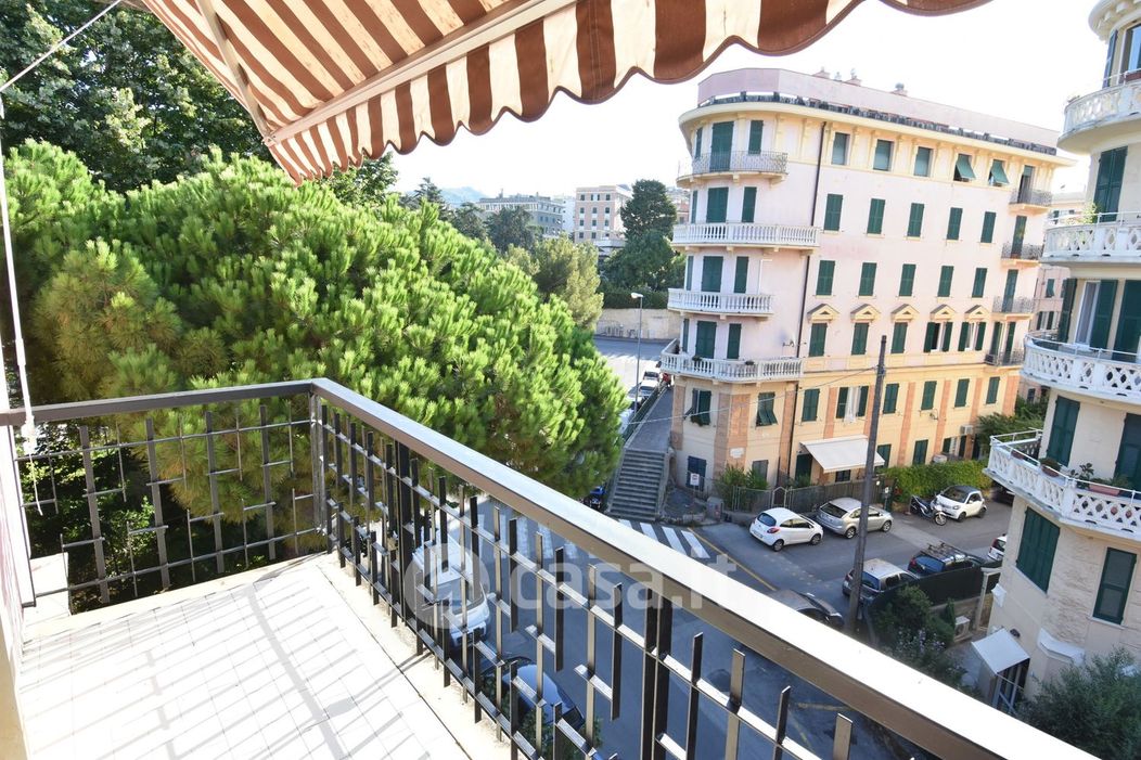 Appartamento in Affitto in Via Montallegro a Genova