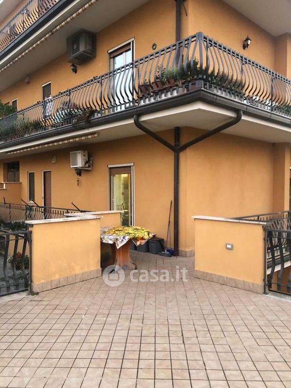Appartamento in Affitto in Via Bagnatica a Roma