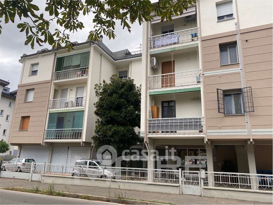 Appartamento in Vendita in Via Giuseppe Campi 152 a Modena