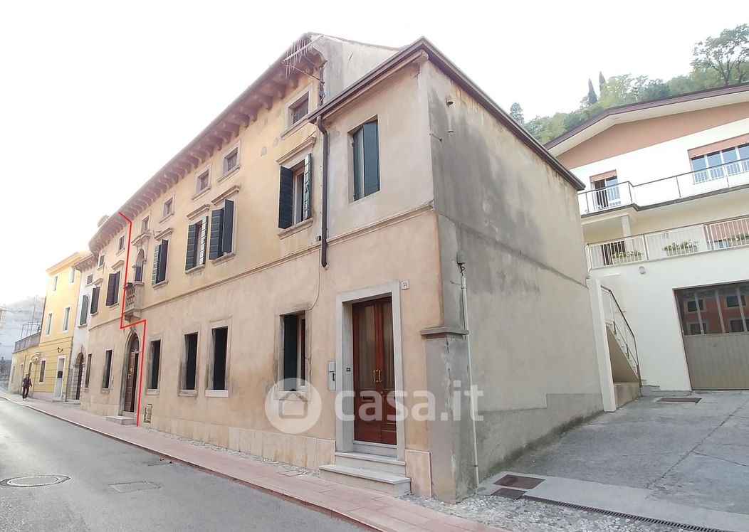 Casa indipendente in Vendita in Via da ponte a Vittorio Veneto