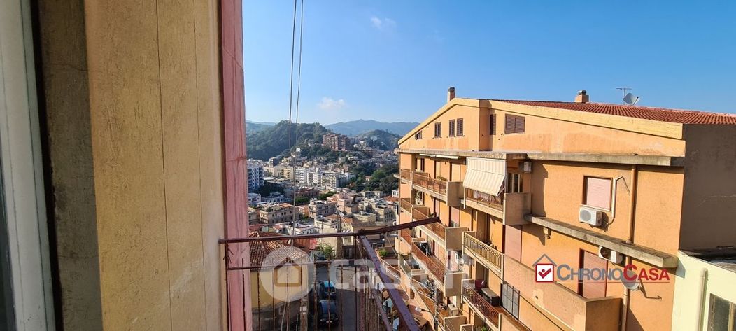 Appartamento in Vendita in Via Giuseppe Sciva a Messina