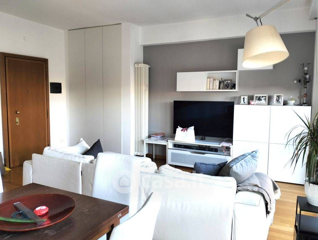 Appartamento in Affitto in Via Sigieri 6 a Milano