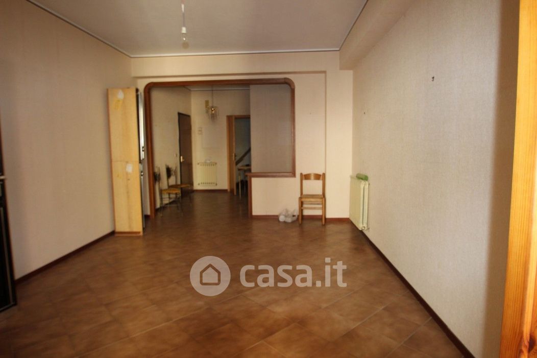 Appartamento in Vendita in Via G. Grasso 15 a Aci Castello