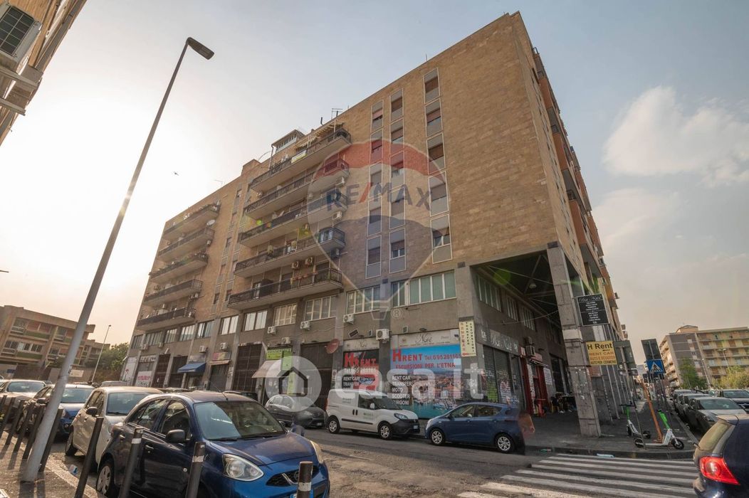 Appartamento in Vendita in Via Don Luigi Sturzo 235 a Catania