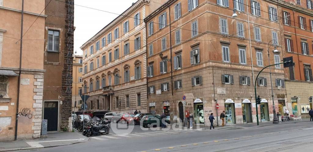 Appartamento in Affitto in Corso Vittorio Emanuele II a Roma