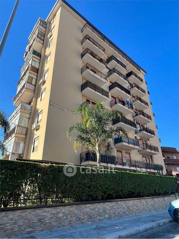 Appartamento in Vendita in Via Giuseppe Pianell 21 a Palermo
