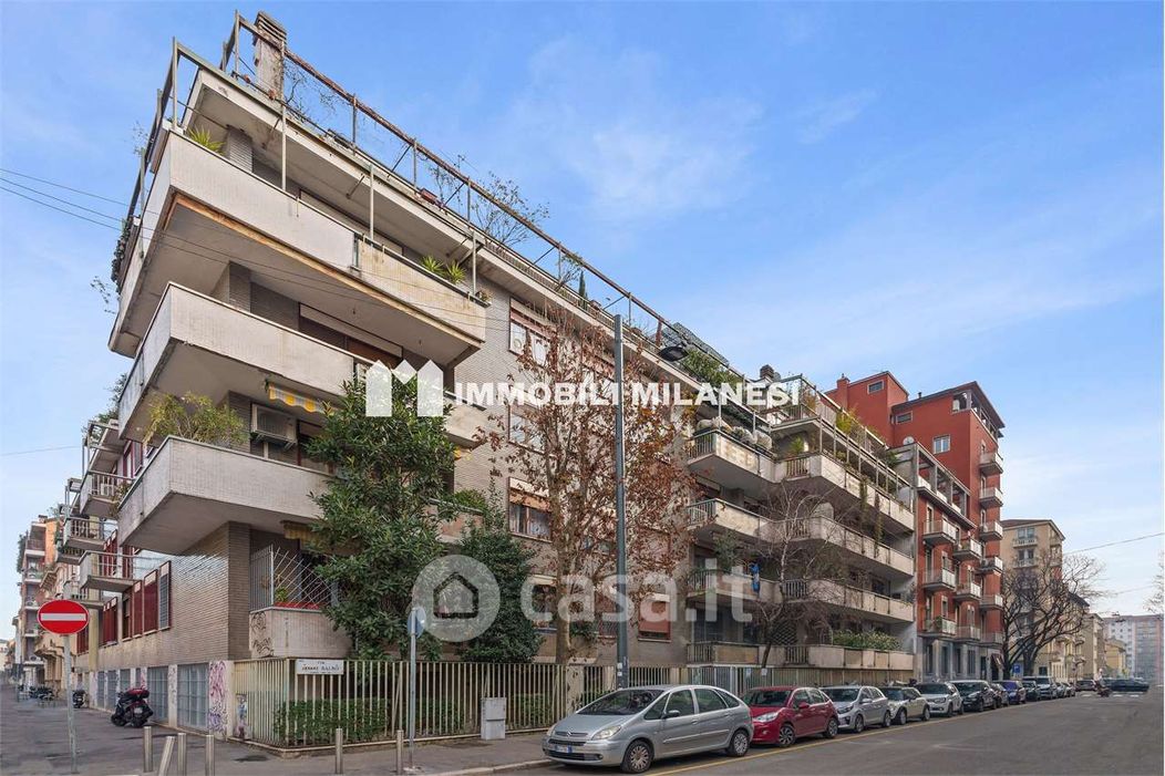 Appartamento in Vendita in Via Cesare Balbo 11 a Milano