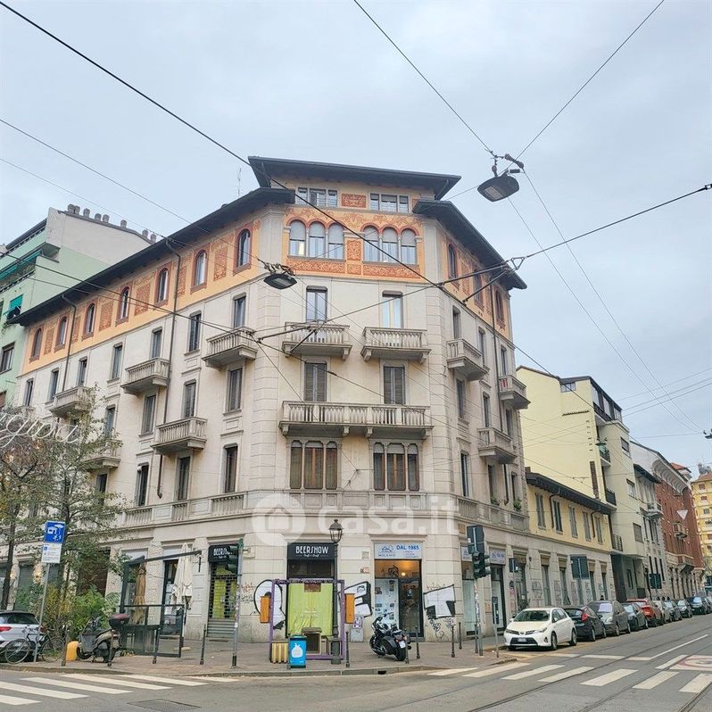 Appartamento in Vendita in Via Pietro Borsieri 30 a Milano