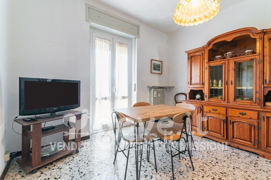 Appartamento in Vendita in Via San Giovanni Bosco 14 a Pavia