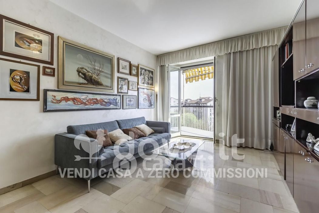 Appartamento in Vendita in Via Valle Antrona 8 a Milano