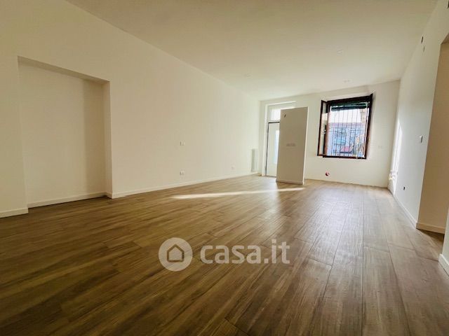 Appartamento in Vendita in Via San Rocco 10 a Monza